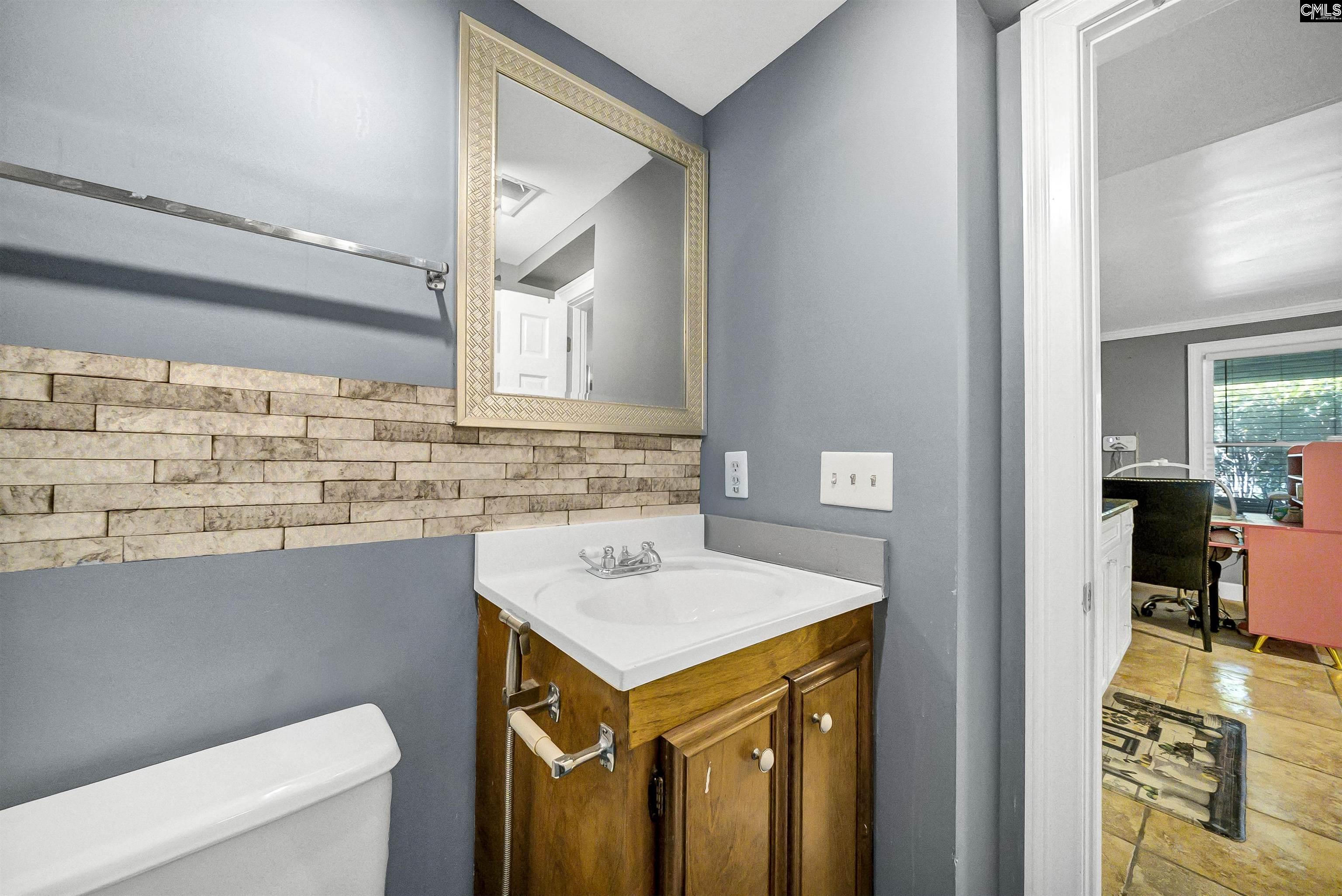 609 E Springs Road photo 48
